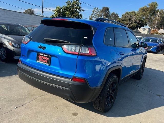 2023 Jeep Cherokee Altitude Lux