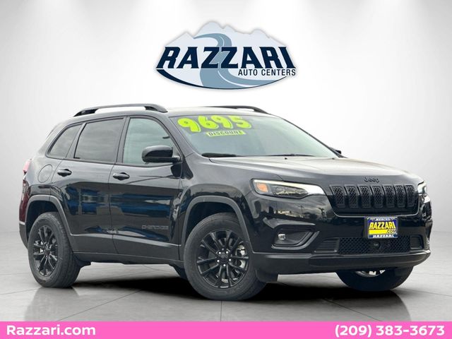 2023 Jeep Cherokee Altitude Lux