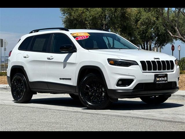 2023 Jeep Cherokee Altitude Lux