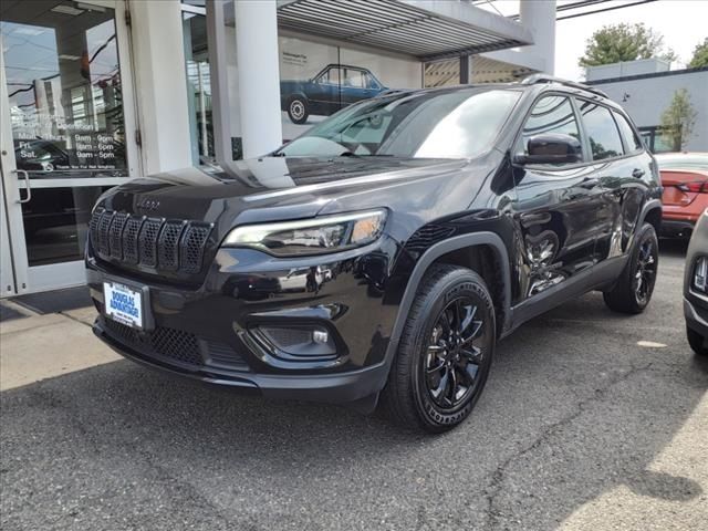 2023 Jeep Cherokee Altitude Lux