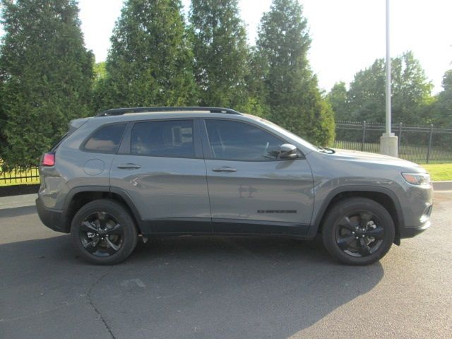 2023 Jeep Cherokee Altitude Lux