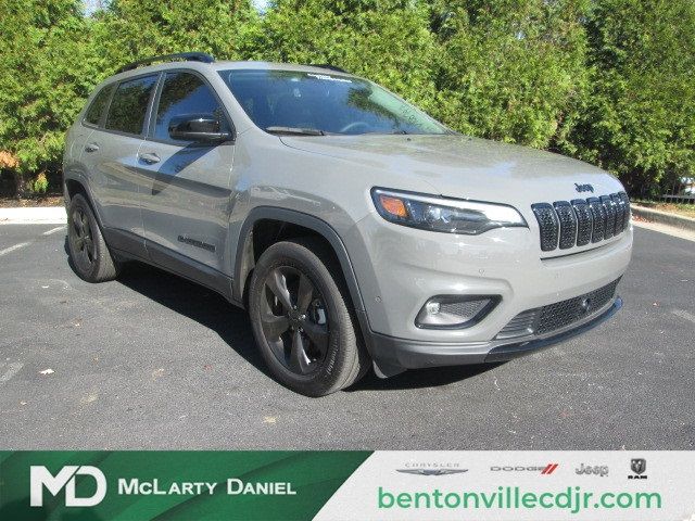 2023 Jeep Cherokee Altitude Lux