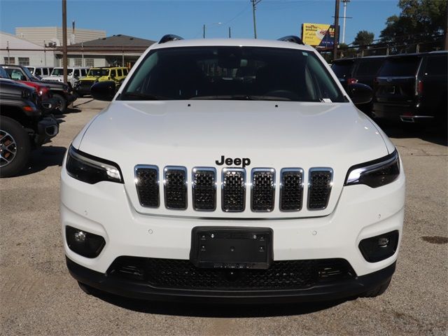 2023 Jeep Cherokee Altitude Lux