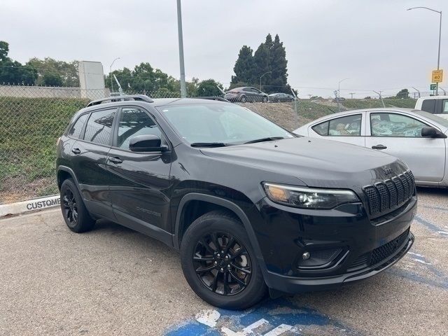 2023 Jeep Cherokee Altitude Lux