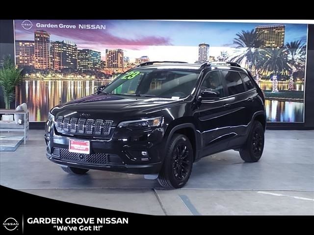 2023 Jeep Cherokee Altitude Lux