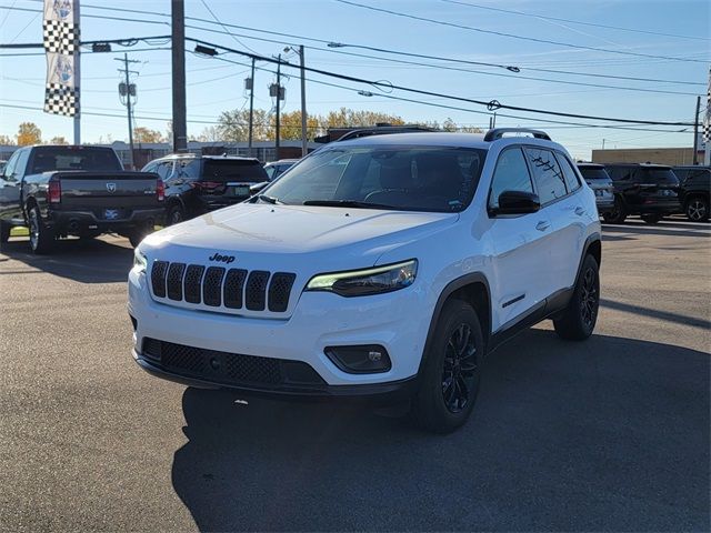 2023 Jeep Cherokee Altitude Lux