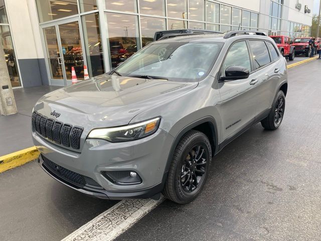2023 Jeep Cherokee Altitude Lux