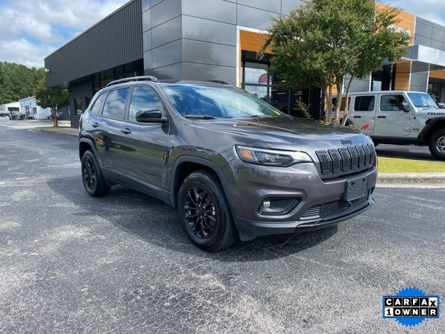 2023 Jeep Cherokee Altitude Lux