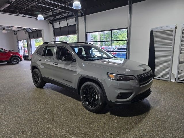 2023 Jeep Cherokee Altitude Lux