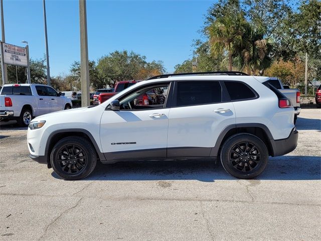 2023 Jeep Cherokee Altitude Lux