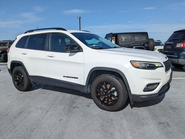 2023 Jeep Cherokee Altitude Lux