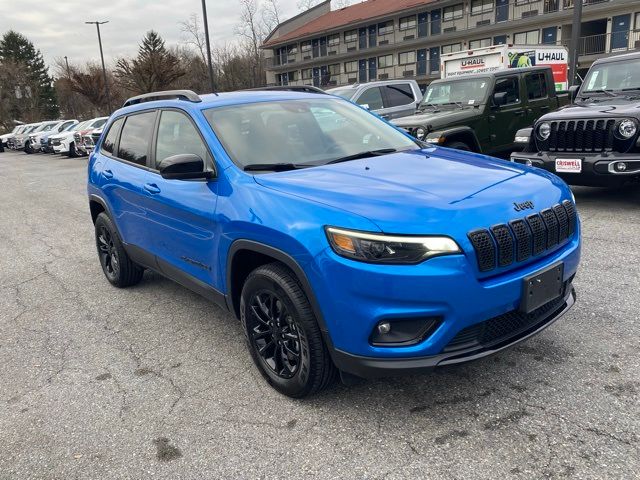 2023 Jeep Cherokee Altitude Lux