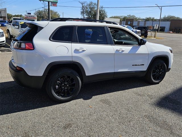 2023 Jeep Cherokee Altitude Lux