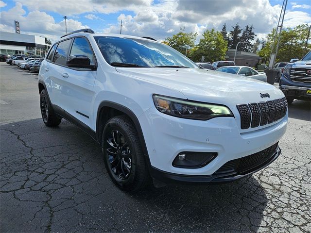 2023 Jeep Cherokee Altitude Lux