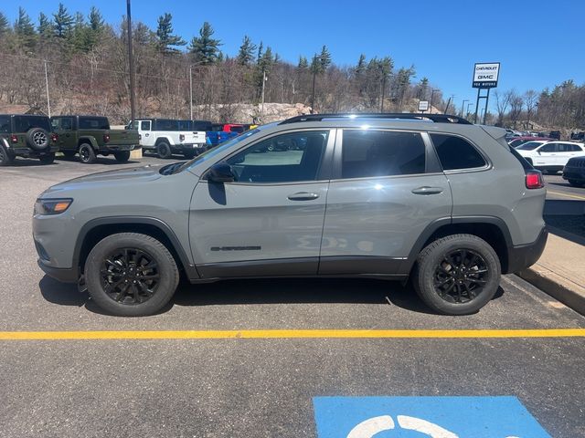 2023 Jeep Cherokee Altitude Lux