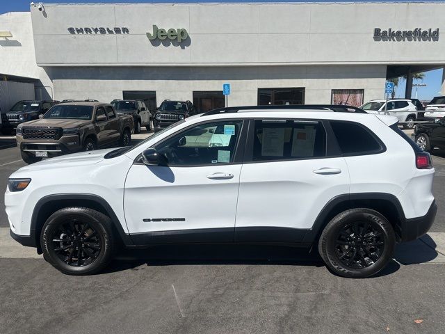 2023 Jeep Cherokee Altitude Lux