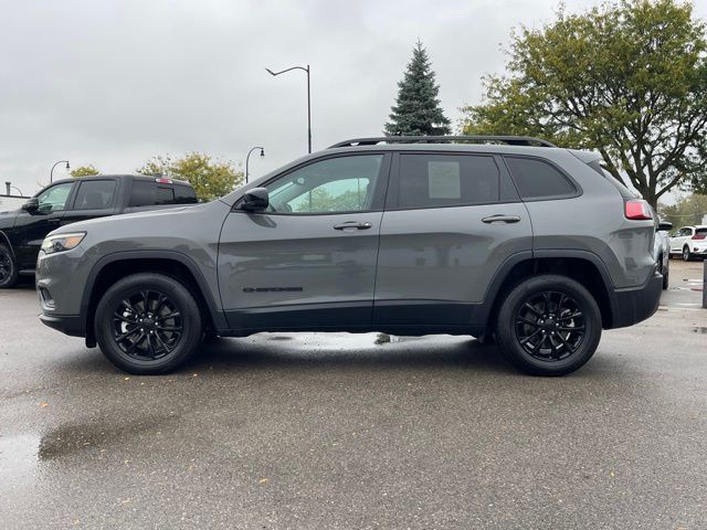 2023 Jeep Cherokee Altitude Lux