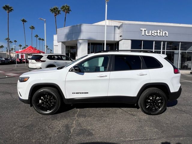 2023 Jeep Cherokee Altitude Lux