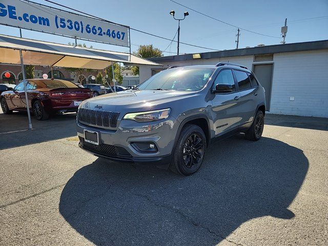 2023 Jeep Cherokee Altitude Lux