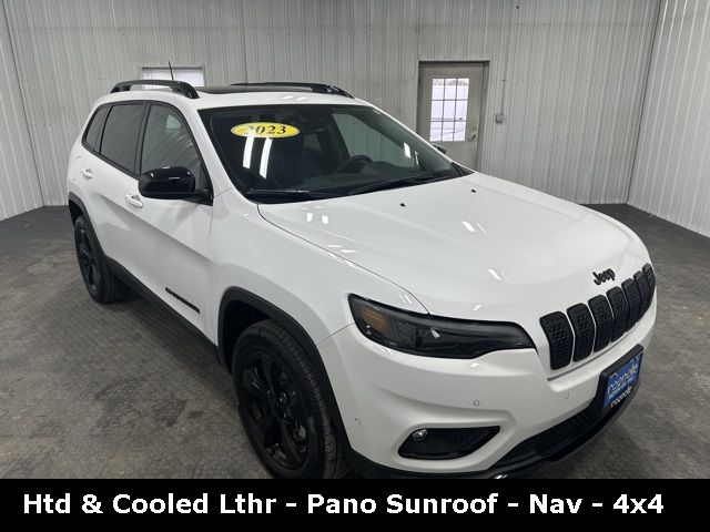 2023 Jeep Cherokee Altitude Lux