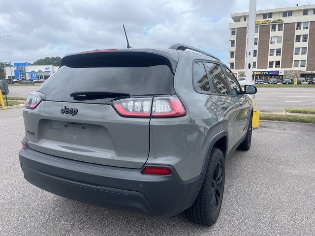 2023 Jeep Cherokee Altitude Lux