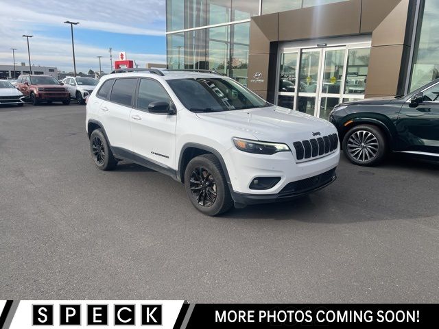 2023 Jeep Cherokee Altitude Lux