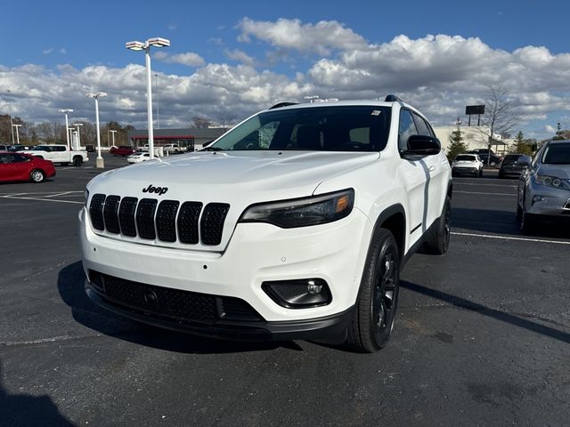 2023 Jeep Cherokee Altitude Lux