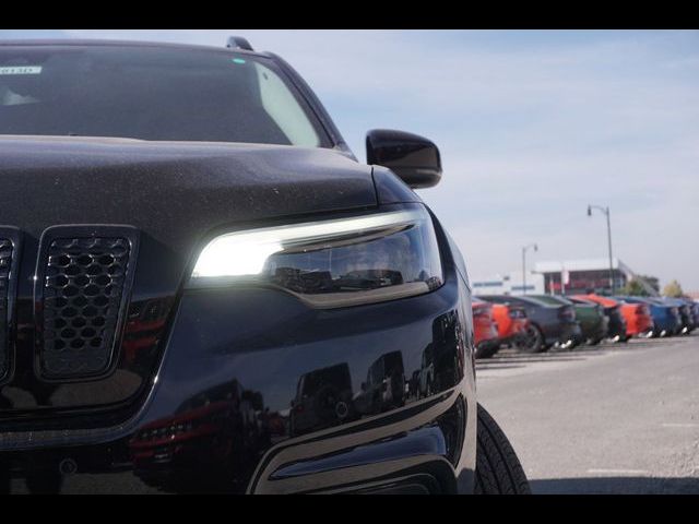 2023 Jeep Cherokee Altitude Lux