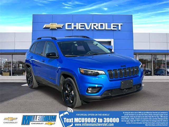 2023 Jeep Cherokee Altitude Lux