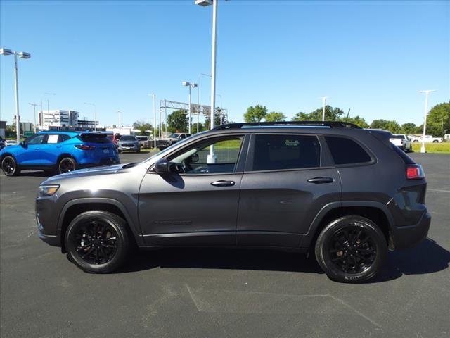 2023 Jeep Cherokee Altitude Lux