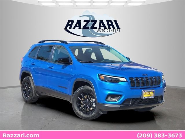 2023 Jeep Cherokee Altitude Lux