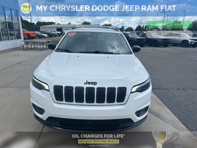 2023 Jeep Cherokee Altitude Lux