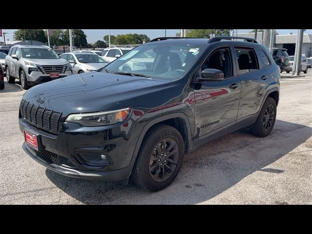 2023 Jeep Cherokee Altitude Lux