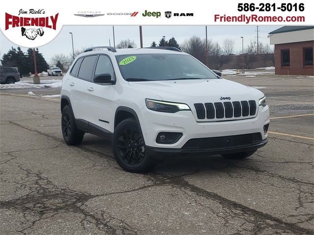 2023 Jeep Cherokee Altitude Lux