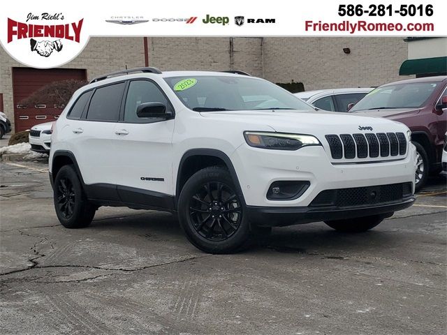 2023 Jeep Cherokee Altitude Lux