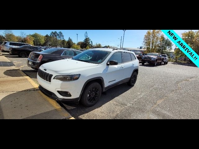 2023 Jeep Cherokee Altitude Lux