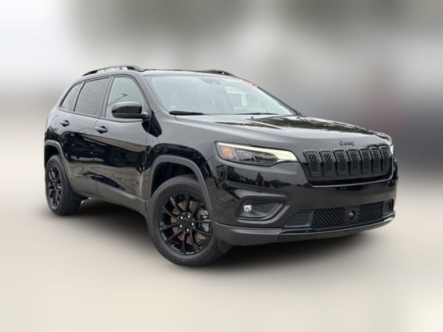 2023 Jeep Cherokee Altitude Lux