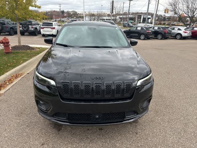 2023 Jeep Cherokee Altitude Lux