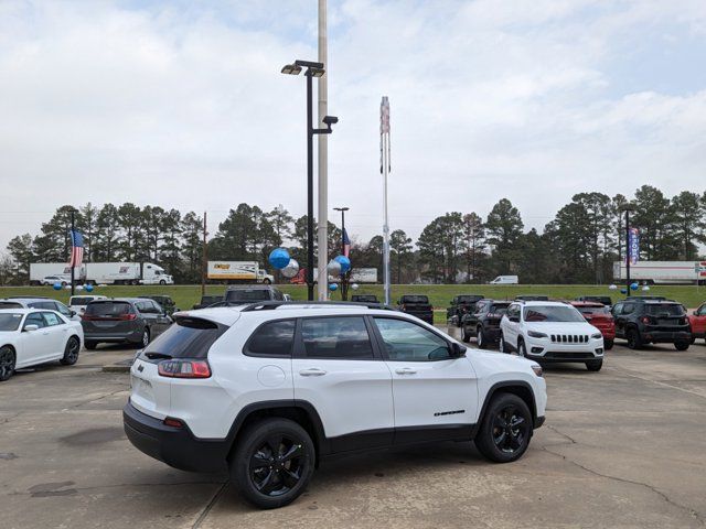 2023 Jeep Cherokee Altitude Lux