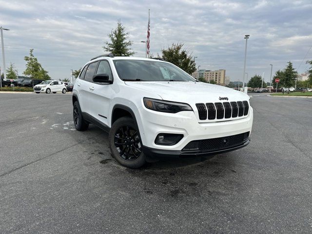 2023 Jeep Cherokee Altitude Lux