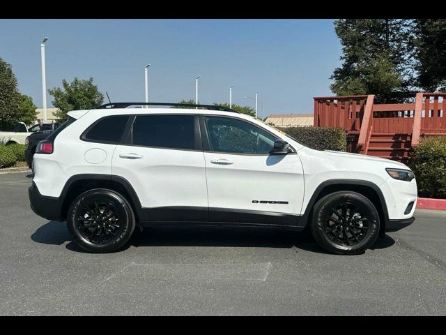 2023 Jeep Cherokee Altitude Lux