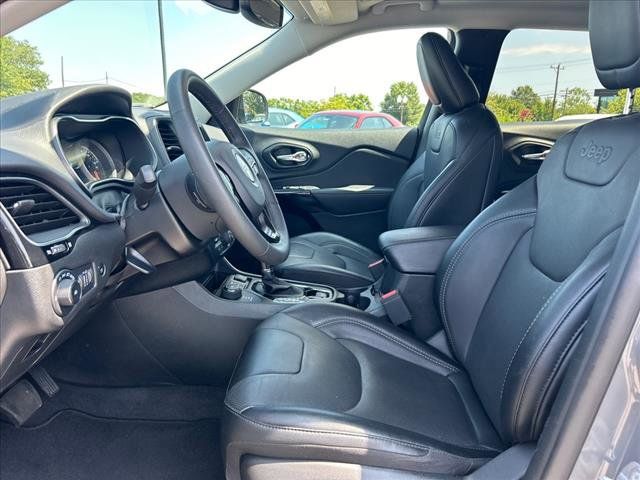 2023 Jeep Cherokee Altitude Lux