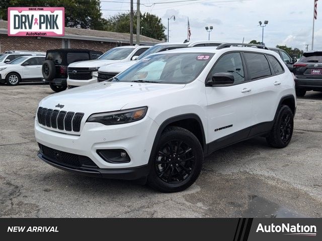 2023 Jeep Cherokee Altitude Lux