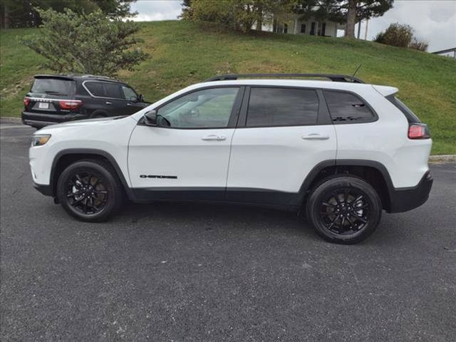 2023 Jeep Cherokee Altitude Lux