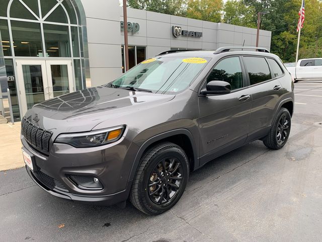 2023 Jeep Cherokee Altitude Lux