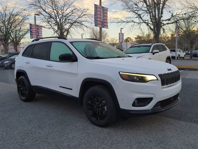 2023 Jeep Cherokee Altitude Lux