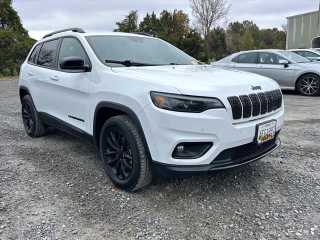 2023 Jeep Cherokee Altitude Lux