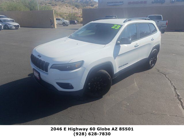 2023 Jeep Cherokee Altitude Lux