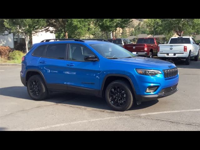 2023 Jeep Cherokee Altitude Lux