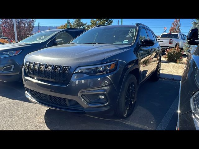 2023 Jeep Cherokee Altitude Lux